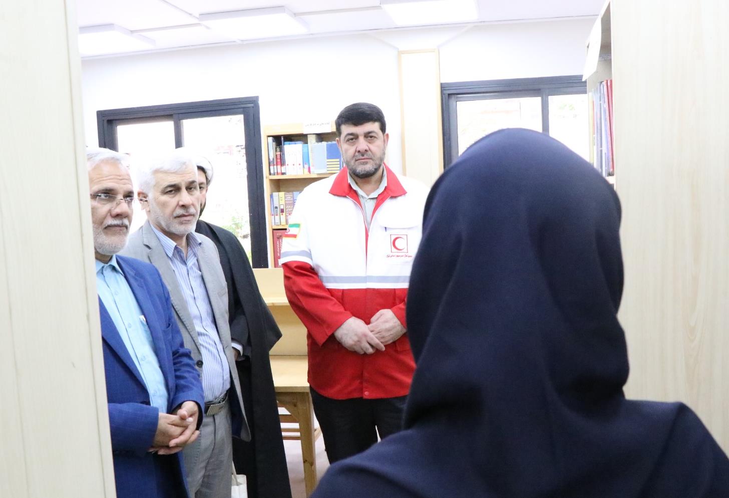بازدید رئیس جمعیت هلالاحمر از مؤسسه آموزش عالی هلال ایران و افتتاح کتابخانه بین المللی حقوق بشردوستانه