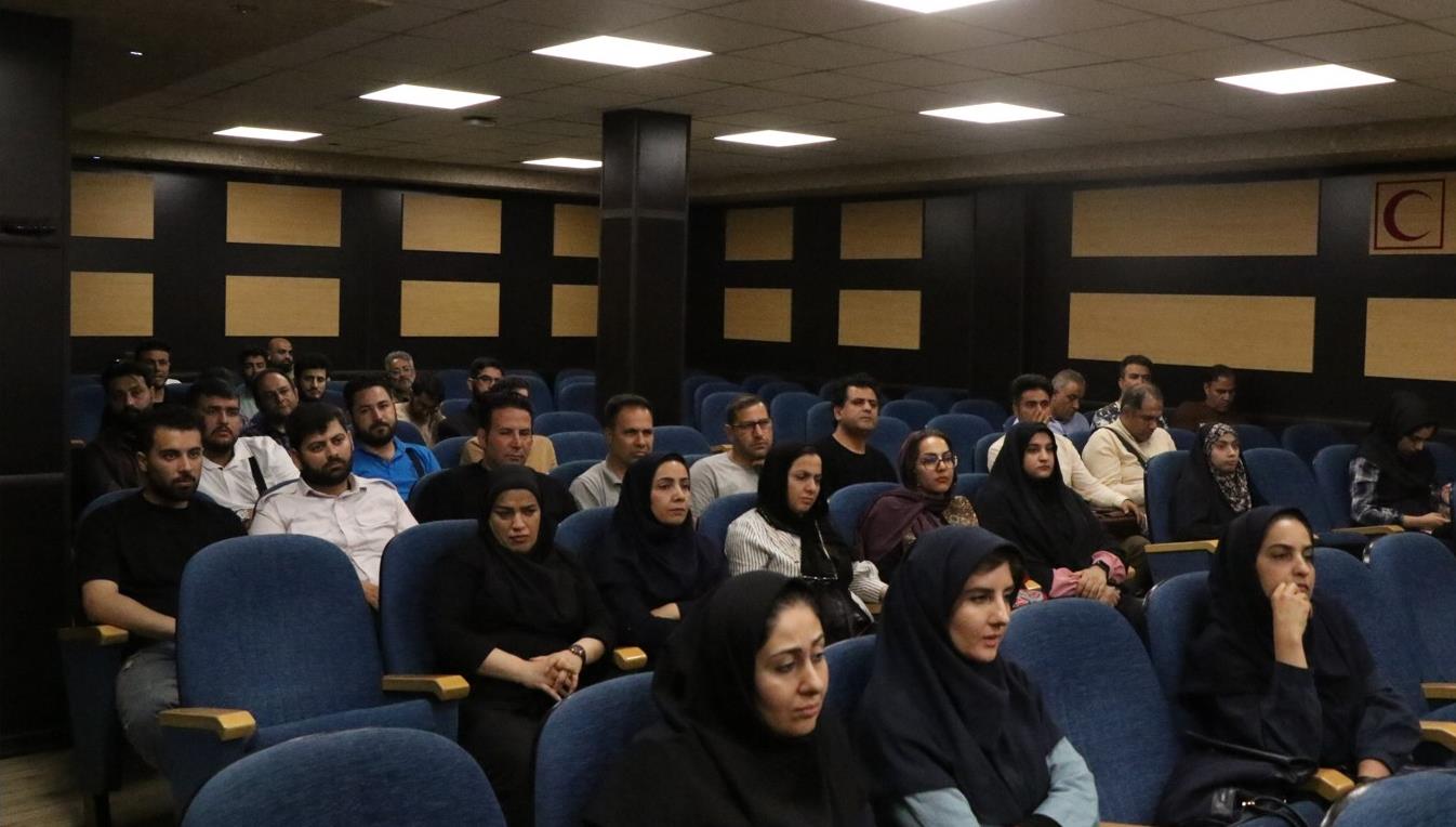 گرامیداشت ولادت حضرت فاطمه معصومه (س) و روز دختر در موسسه آموزش عالی هلال ایران