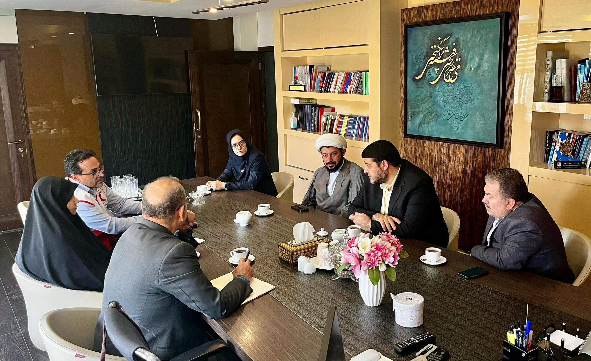 بازدید رئیس جمعیت هلالاحمر از مؤسسه آموزش عالی هلال ایران